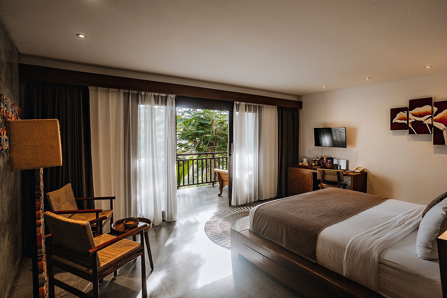 Valley View Suite